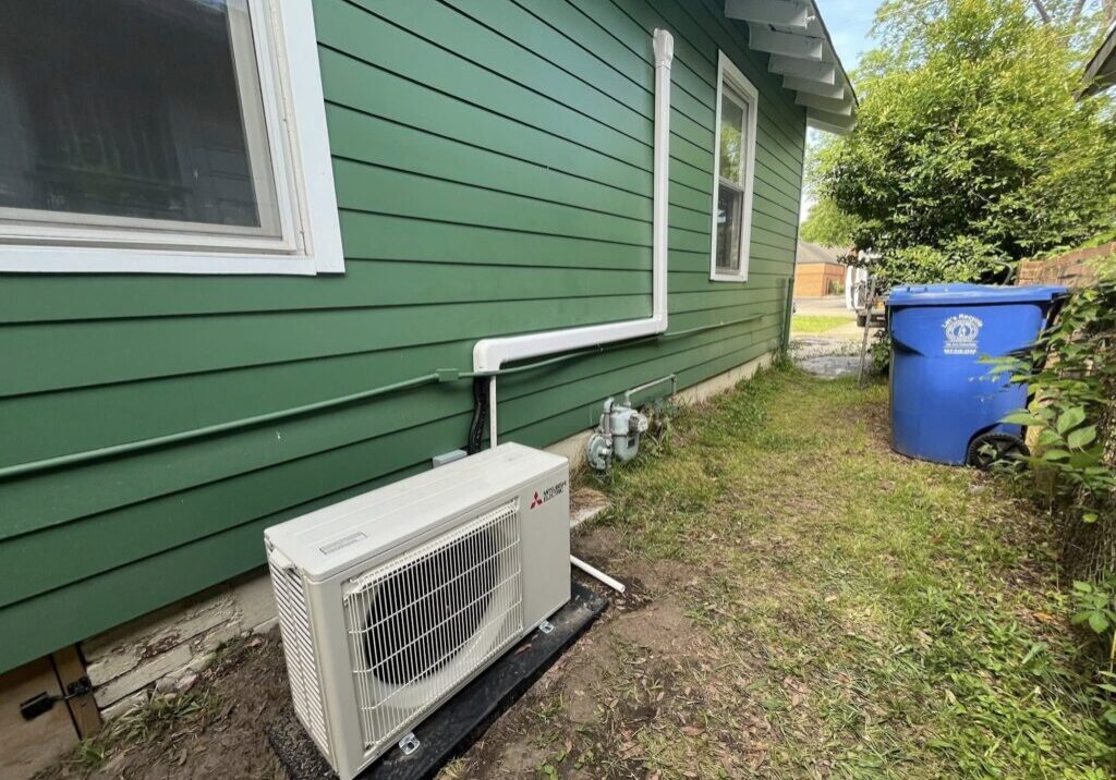 Hvac unit for house